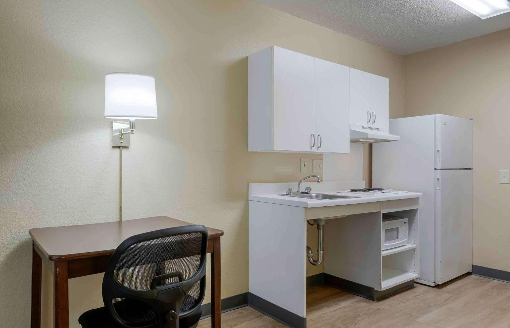 Extended Stay America Select Suites - Phoenix - Deer Valley Eksteriør billede