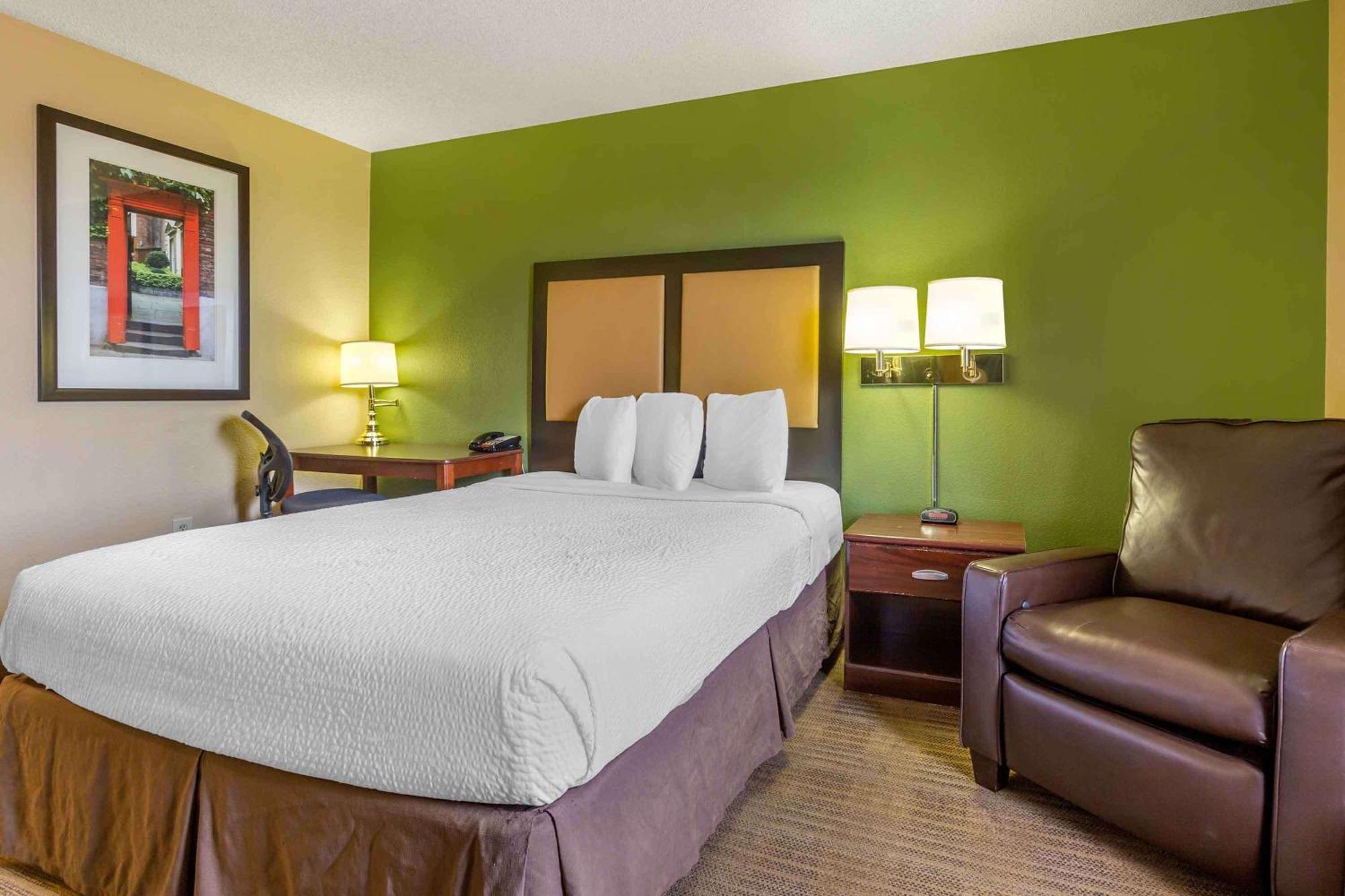 Extended Stay America Select Suites - Phoenix - Deer Valley Eksteriør billede