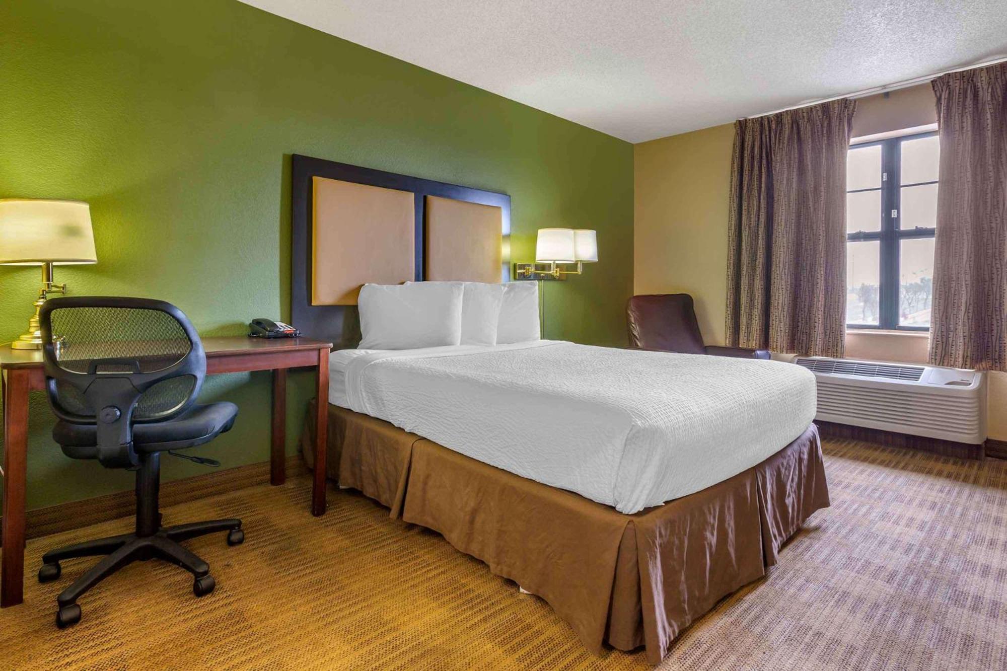 Extended Stay America Select Suites - Phoenix - Deer Valley Eksteriør billede
