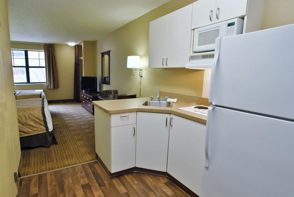 Extended Stay America Select Suites - Phoenix - Deer Valley Eksteriør billede