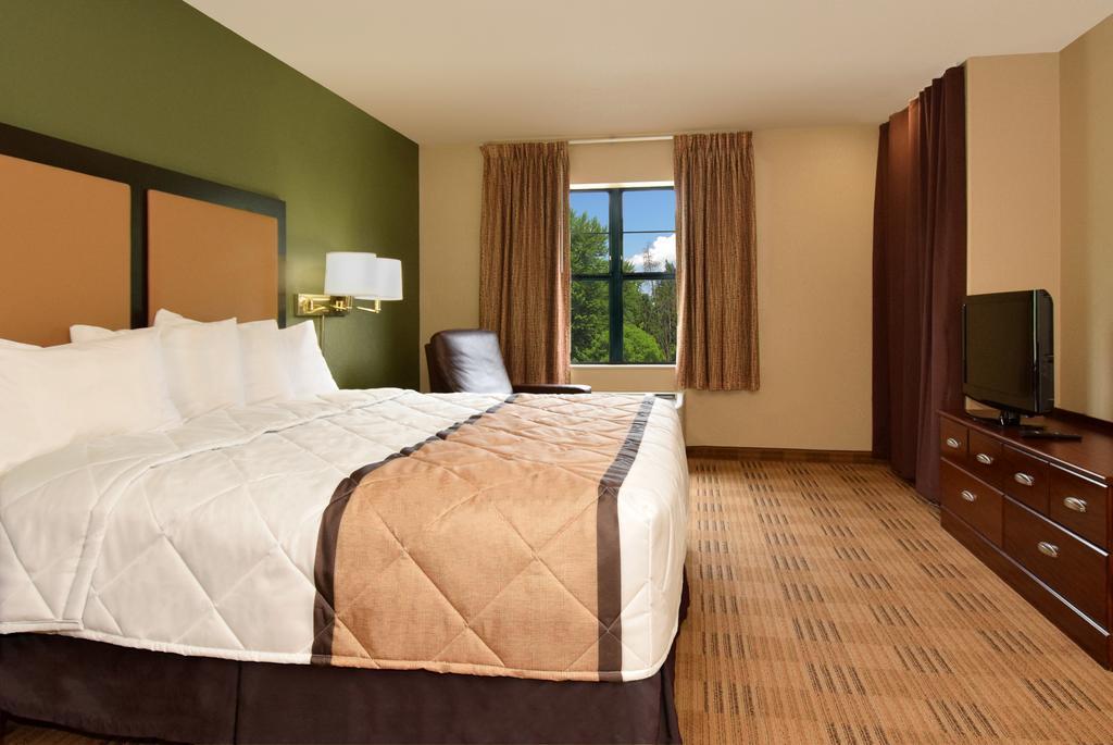 Extended Stay America Select Suites - Phoenix - Deer Valley Eksteriør billede