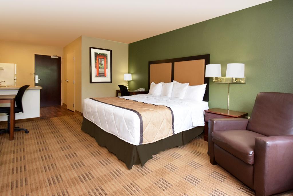 Extended Stay America Select Suites - Phoenix - Deer Valley Eksteriør billede